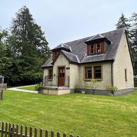 Bonnie Banks Cottage 巴洛赫 外观 照片